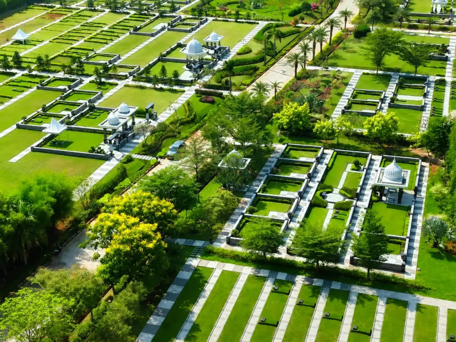 Foto udara kawasan kavling Al Azhar Memorial Garden Karawang